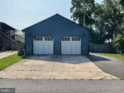 113 Carroll Rd, Pasadena, MD 21122 photo 3