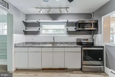 1731 Shore Dr, Edgewater, MD 21037 photo 5