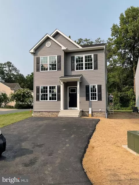 7800 Edgewood Ave, Pasadena, MD 21122