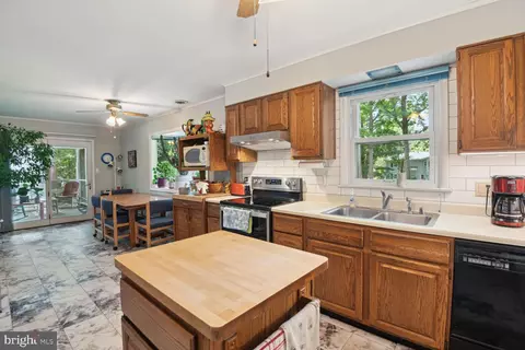 103 Duval Ln, Edgewater, MD 21037 photo 10