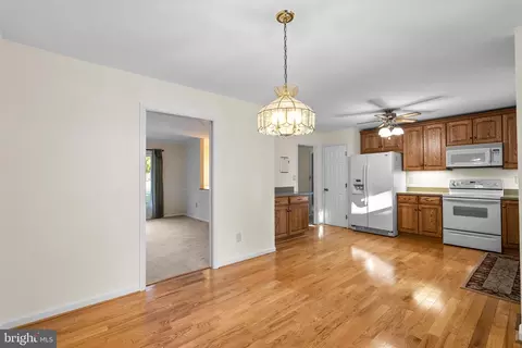 318 Cedar Ln, Annapolis, MD 21403 photo 12