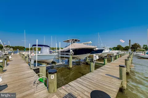 318 Cedar Ln, Annapolis, MD 21403 photo 49
