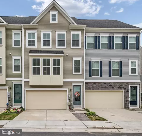 2517 Buckthorn Dr, Gambrills, MD 21054