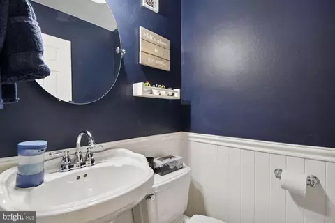 462 Colonial Ridge Ln, Arnold, MD 21012 photo 18