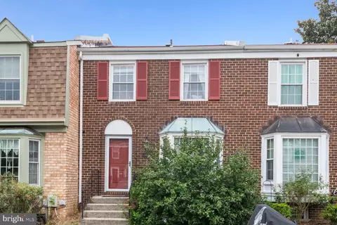 462 Colonial Ridge Ln, Arnold, MD 21012