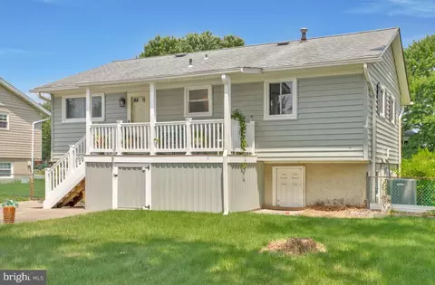8113 Spaulding Cir, Severn, MD 21144 photo 24