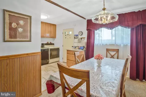 8113 Spaulding Cir, Severn, MD 21144 photo 8