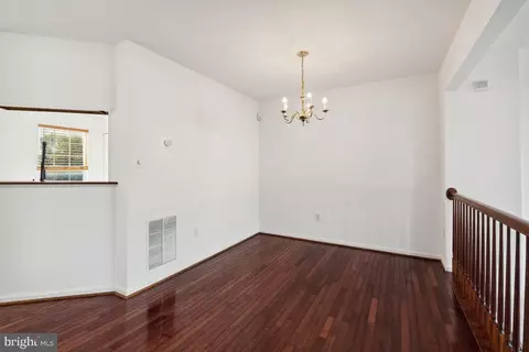 8616 Savannah River Rd, Laurel, MD 20724 photo 3