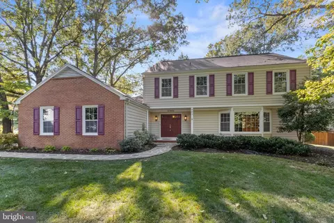 483 Old Orchard Cir, Millersville, MD 21108