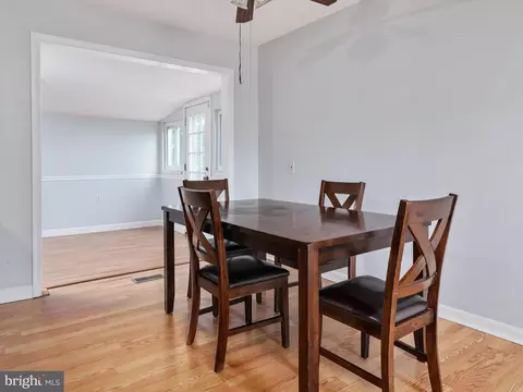 762 220th St, Pasadena, MD 21122 photo 8