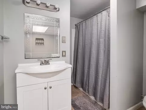 762 220th St, Pasadena, MD 21122 photo 29