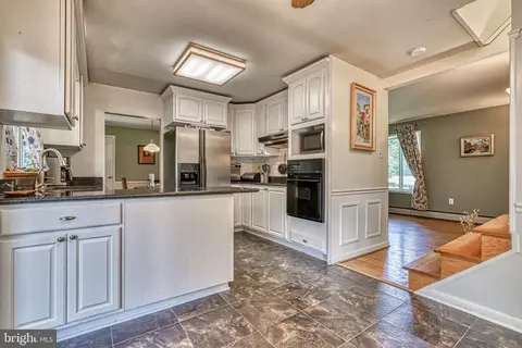 891 Timber Ridge Dr, Hanover, MD 21076 photo 31