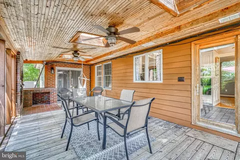 891 Timber Ridge Dr, Hanover, MD 21076 photo 34
