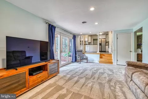 891 Timber Ridge Dr, Hanover, MD 21076 photo 33