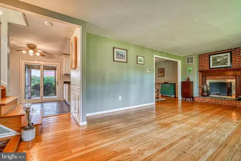 891 Timber Ridge Dr, Hanover, MD 21076 photo 19