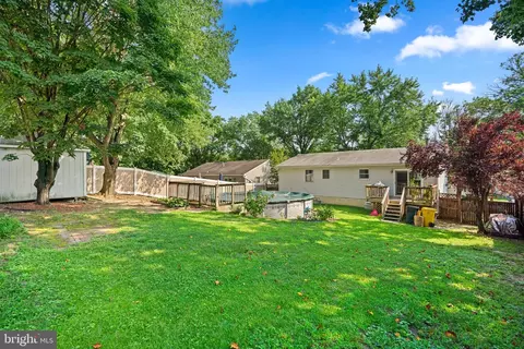 1100 Holmespun Dr, Pasadena, MD 21122 photo 39