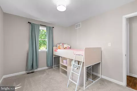 1100 Holmespun Dr, Pasadena, MD 21122 photo 18