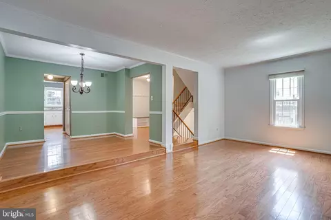 2111 Lang Dr, Crofton, MD 21114 photo 5