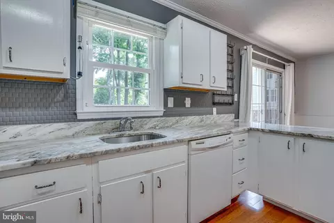 2111 Lang Dr, Crofton, MD 21114 photo 11