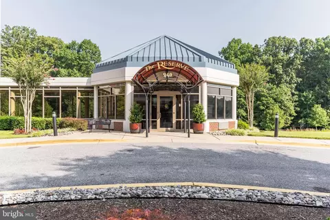 940 Astern Way #402, Annapolis, MD 21401