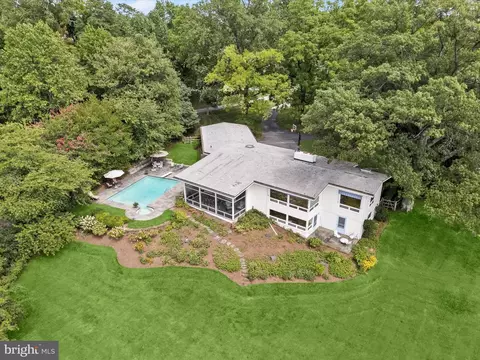 738 Skywater Rd, Gibson Island, MD 21056