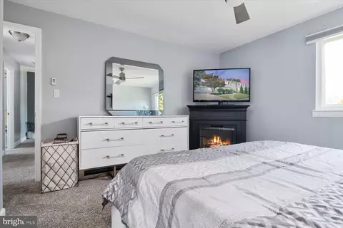 7706 Princess Pl, Pasadena, MD 21122 photo 21