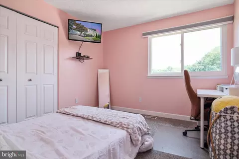 7706 Princess Pl, Pasadena, MD 21122 photo 28