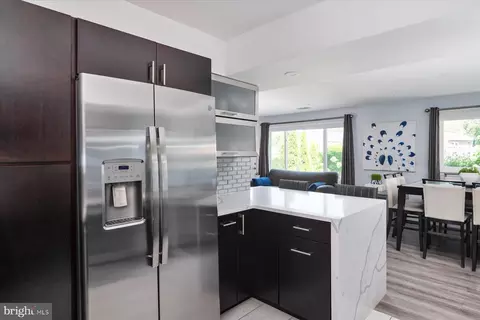 7706 Princess Pl, Pasadena, MD 21122 photo 8