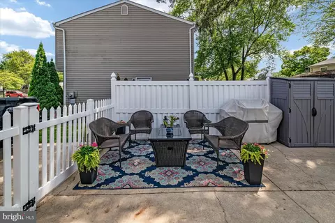 7706 Princess Pl, Pasadena, MD 21122 photo 29