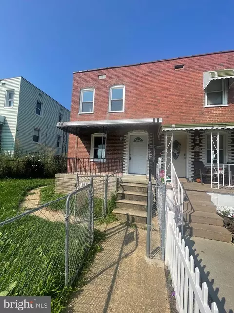 5210 Patrick Henry Dr, Brooklyn, MD 21225