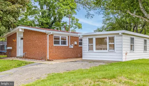 217 Gloucester Dr, Glen Burnie, MD 21061