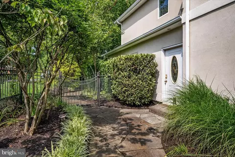 Exterior - 369 Edgewater Rd, Pasadena, MD 21122 photo 14 of 18