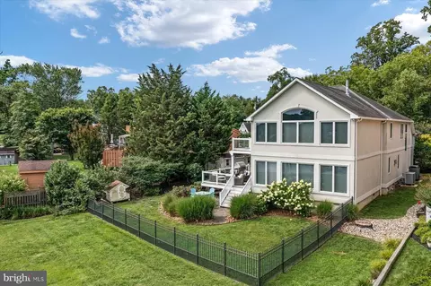 Exterior - 369 Edgewater Rd, Pasadena, MD 21122 photo 1 of 18