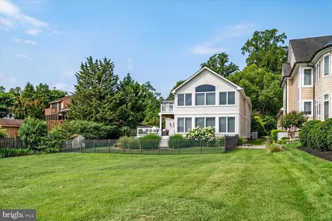 Exterior - 369 Edgewater Rd, Pasadena, MD 21122 photo 9 of 18