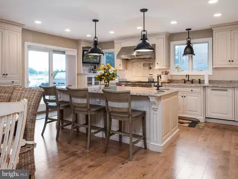 Kitchen - 369 Edgewater Rd, Pasadena, MD 21122 photo 1 of 5