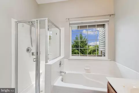 2332 Turnbridge Ct, Crofton, MD 21114 photo 24