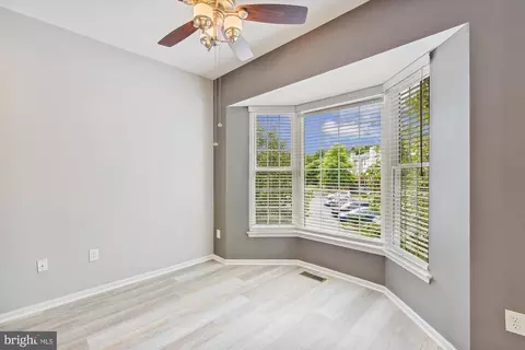 2332 Turnbridge Ct, Crofton, MD 21114 photo 5