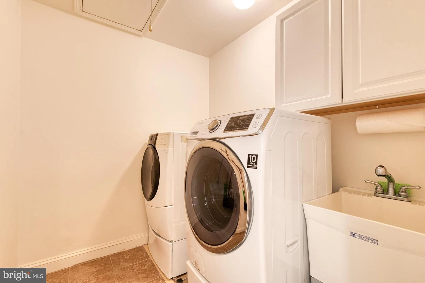 1409 Orr Ct, Pasadena, MD 21122 photo 40