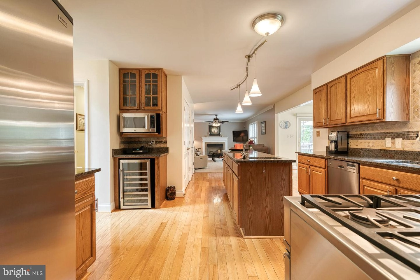 1409 Orr Ct, Pasadena, MD 21122 photo 15