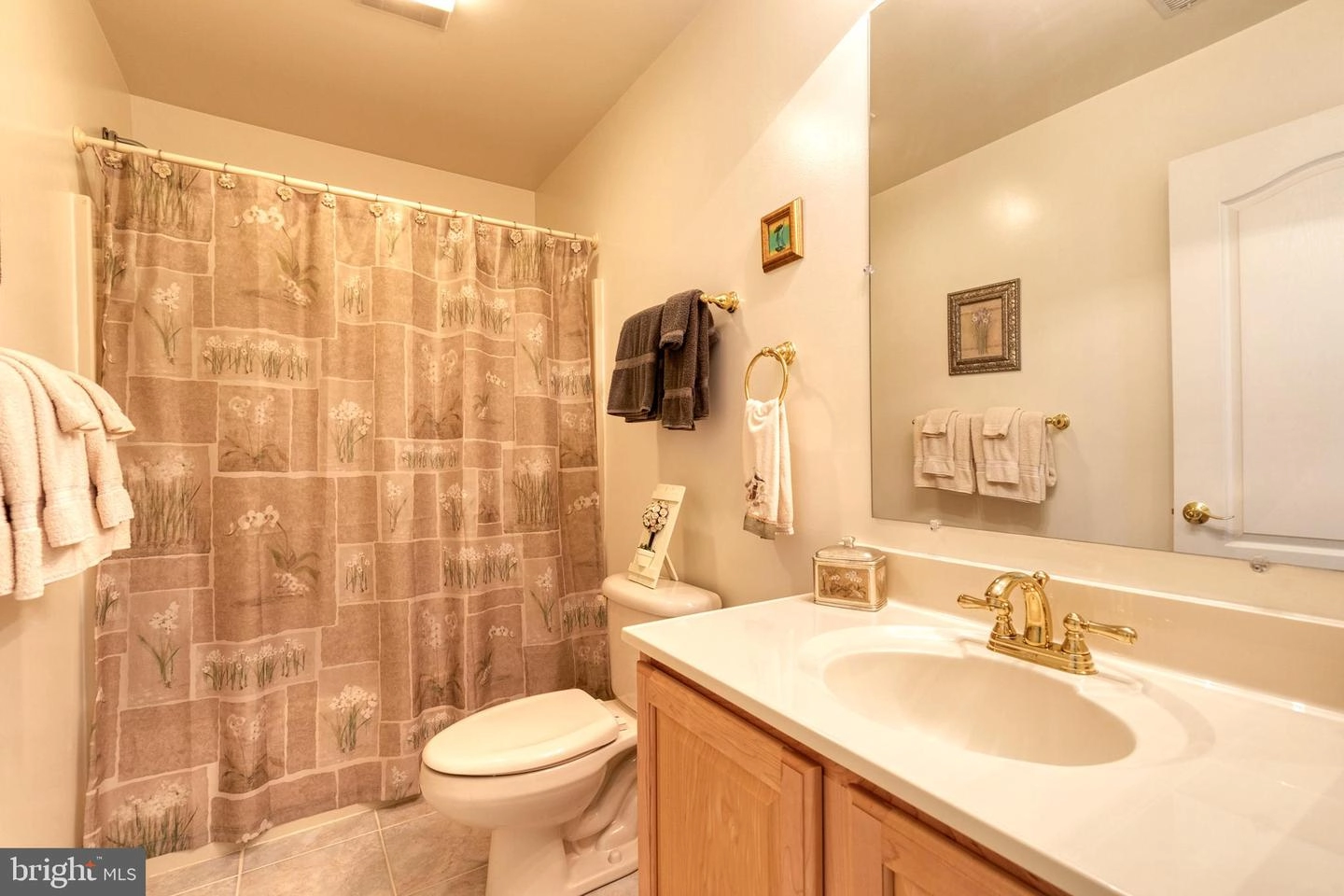 1409 Orr Ct, Pasadena, MD 21122 photo 38