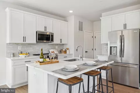 612 Mann Rd, Deale, MD 20751 photo 6