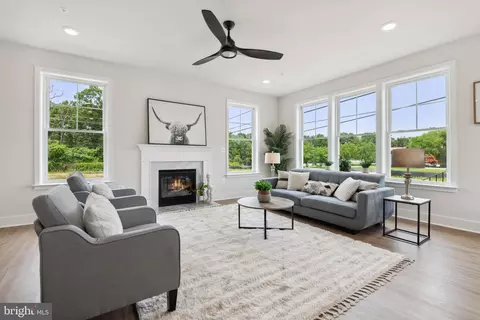 612 Mann Rd, Deale, MD 20751 photo 4