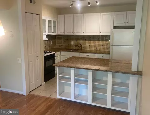 798 Fairview Ave #E, Annapolis, MD 21403 photo 12