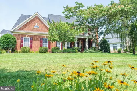 704 Childs Point Rd, Annapolis, MD 21401