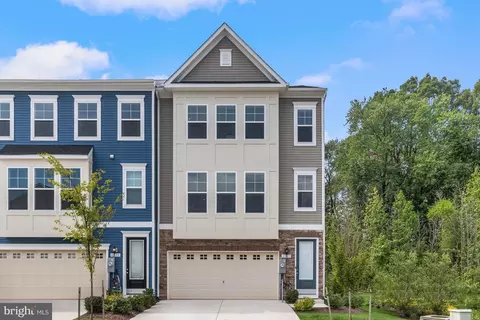 8307 Amber Beacon Cir, Millersville, MD 21108