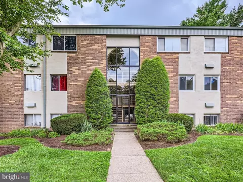 354 Gatewater Ct #202, Glen Burnie, MD 21060