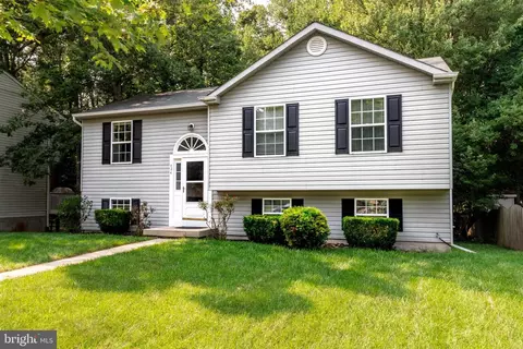 424 Howard Manor Dr, Glen Burnie, MD 21060