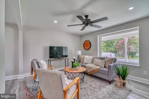 1410 Gesna Dr, Hanover, MD 21076 photo 6