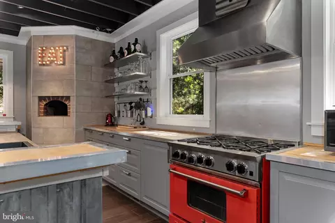 433 Burnside St, Annapolis, MD 21403 photo 12