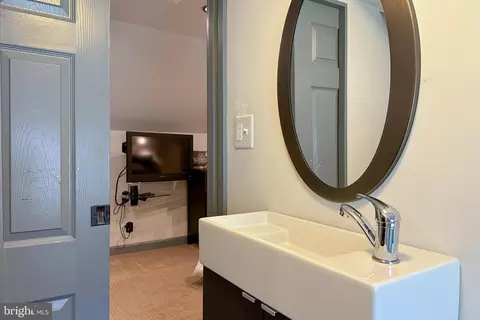 433 Burnside St, Annapolis, MD 21403 photo 66